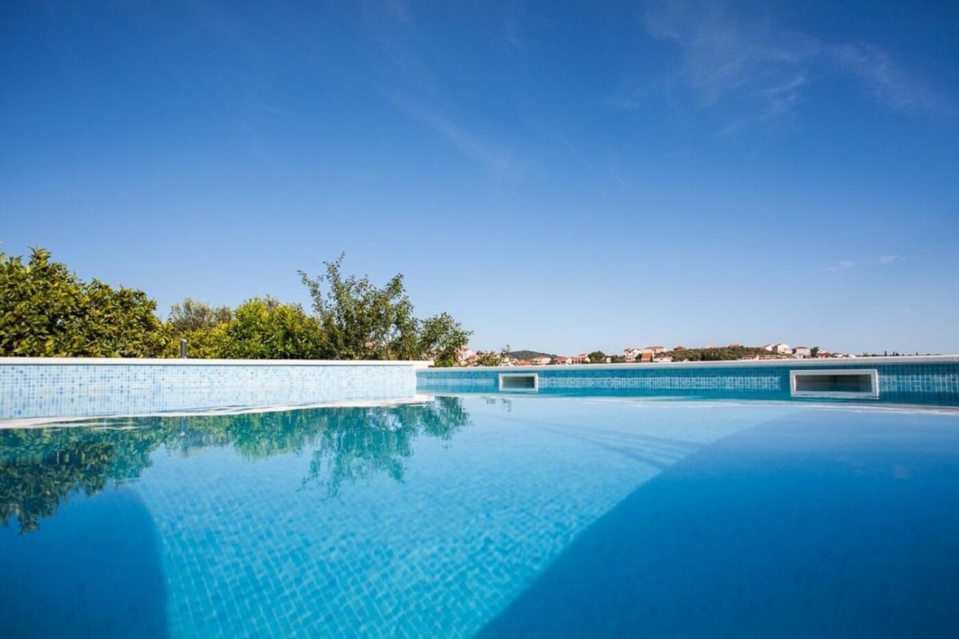 Apartments Rose - 30 M From The Beach Сегет Враница Екстериор снимка