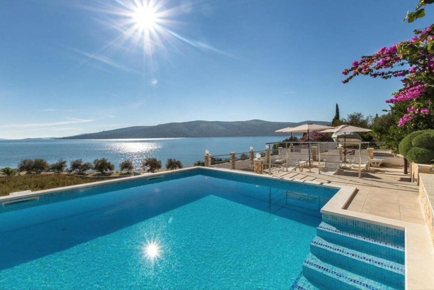 Apartments Rose - 30 M From The Beach Сегет Враница Екстериор снимка