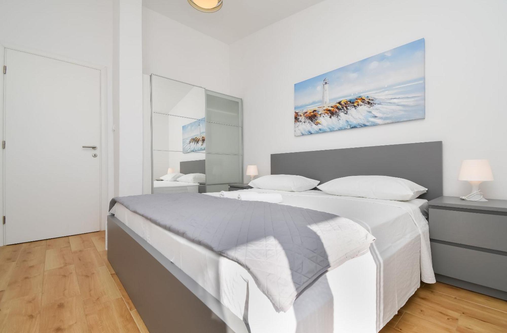 Apartments Rose - 30 M From The Beach Сегет Враница Екстериор снимка