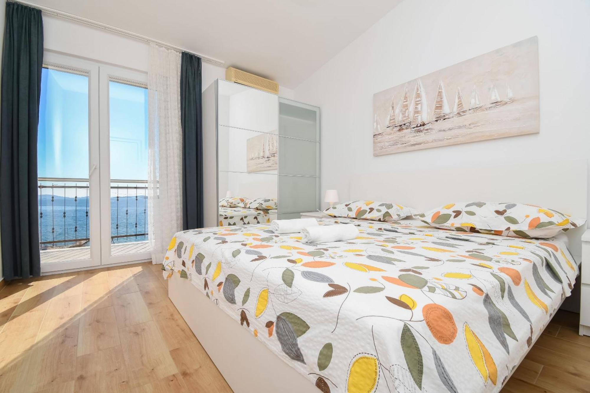 Apartments Rose - 30 M From The Beach Сегет Враница Екстериор снимка