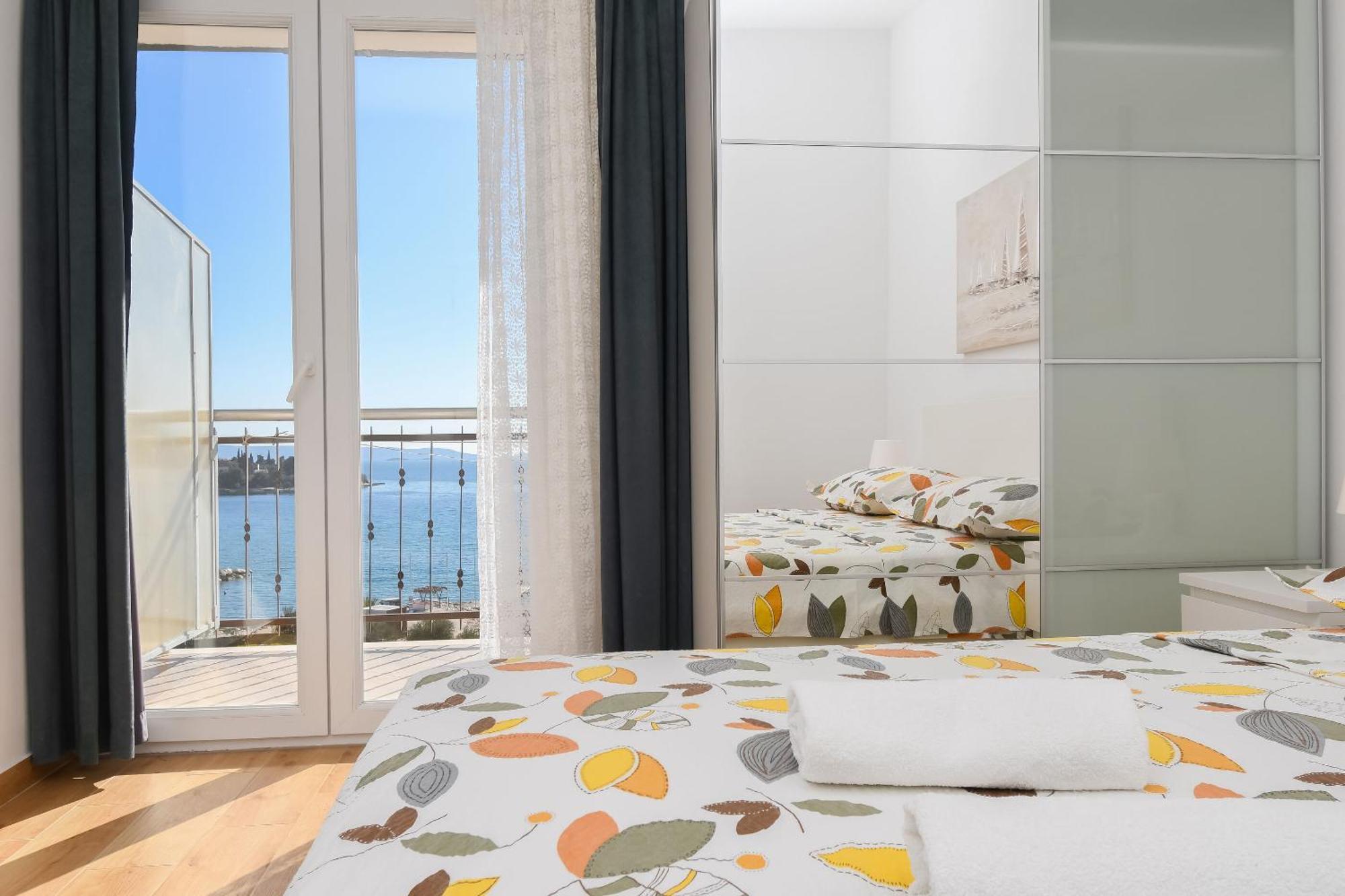 Apartments Rose - 30 M From The Beach Сегет Враница Екстериор снимка