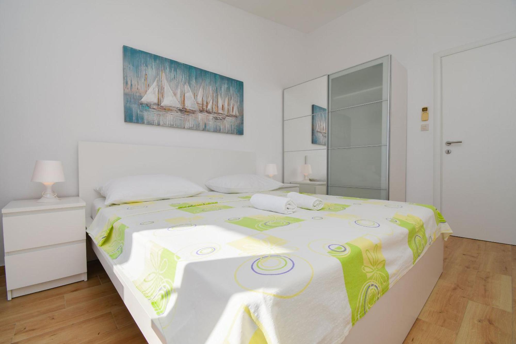 Apartments Rose - 30 M From The Beach Сегет Враница Екстериор снимка