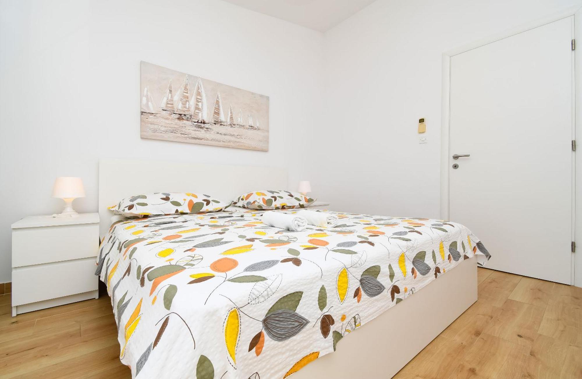Apartments Rose - 30 M From The Beach Сегет Враница Екстериор снимка