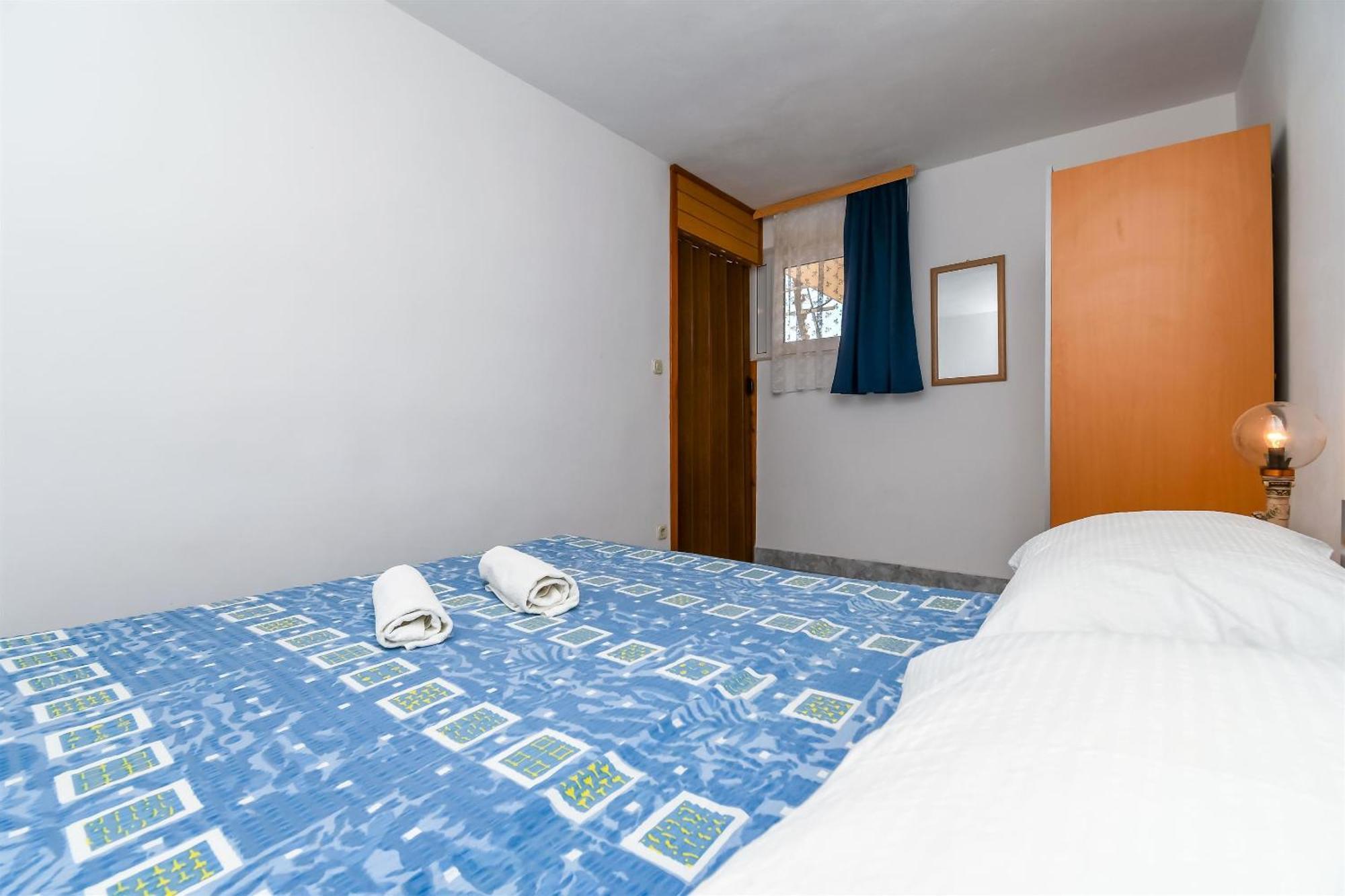 Apartments Rose - 30 M From The Beach Сегет Враница Екстериор снимка